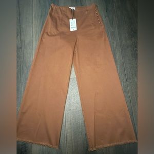 A loves a chestnut cropped wide leg pants
